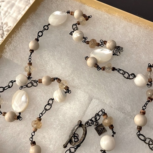 Silpada Necklace. Cream & Tan Pearl beads. - Picture 3 of 5
